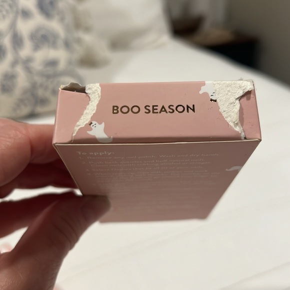 Red Aspen “Boo Season” Nail Dashes Manicure In A Dash Ghost Halloween Pink White - Picture 9 of 11